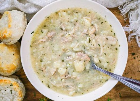 Chicken Soup With Rivals, Chicken Rivel Soup Recipe, Rivels Recipe Pennsylvania, Rivel Soup Recipe, Rivels Recipe, Rivel Soup, Soup Simple, Crockpot Soups, Creamy Soups