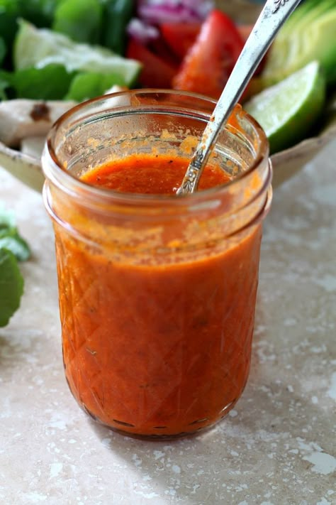 Roasted Red Pepper Vinaigrette Red Pepper Salad Dressing, Red Pepper Vinaigrette, Roasted Red Pepper Dressing, Red Pepper Dressing, Pepper Dressing, Recipes Sauces, Stuffed Pepper Dip, Salad Dressing Recipes Homemade, Vinaigrette Recipes