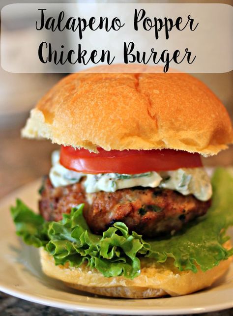 Delicious Jalapeno Popper Chicken Burgers with La Morena peppers - great meal for game day! #VivaLaMorena Jalapeno Cream Cheese, Wraps Recipes, Popper Chicken, Bacon Wrapped Jalapeno Poppers, Chicken Burgers Recipe, Jalapeno Popper Chicken, Bacon Chicken, How To Cook Burgers, Jalapeno Popper