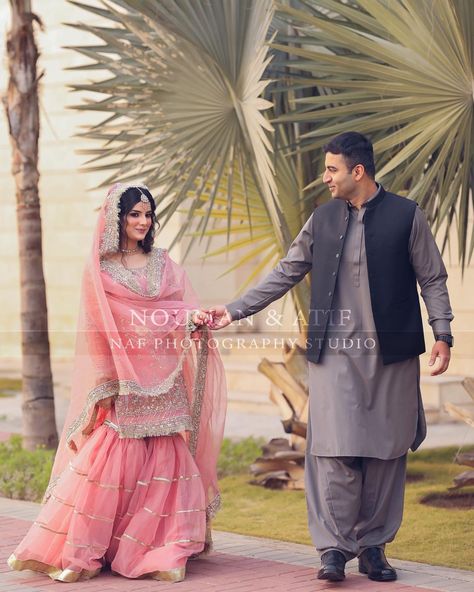 Bridal Gharara, Nikkah Outfit, Gharara Designs, Nikah Outfit, Pakistani Party Wear Dresses, Pakistan Wedding, Nikah Dress, Latest Bridal Lehenga, Long Gown Design