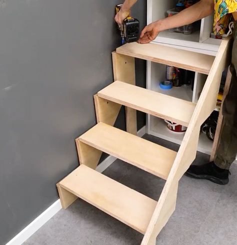 Space Saving Staircase Loft, Folding Staircase Space Saving, Folding Steps Staircase, Diy Folding Stairs, Foldable Stairs Space Saving, Fold Up Stairs, Folding Stairs Space Saving, Movable Stairs, Foldable Staircase