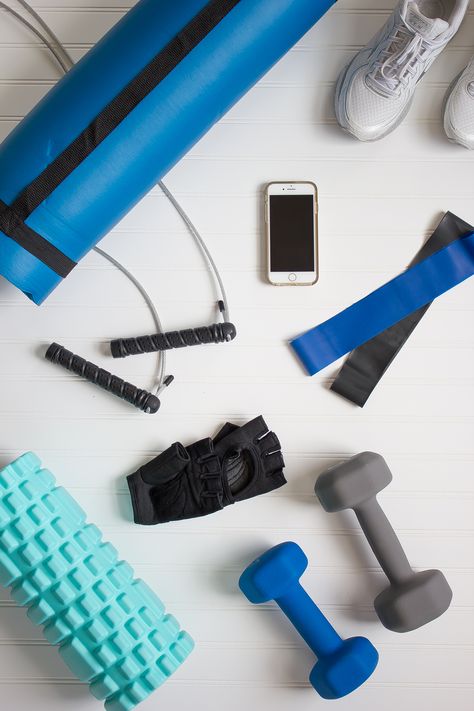 Did you know that many women start a gym membership and never go? Ditch the gym. Here are 5 must-have pieces of fitness equipment for home workouts. Gym Workout Equipment, Health And Fitness Products, Gym Basket, Lunch Break Workout, Workout Products, Yoga Flow Video, Gym Products, Home Strength Training, Weight Gain Workout