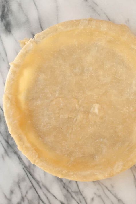 How to Make the Perfect Oil Pie Crust Pie Crust Recipe Oil, Pie Crust With Olive Oil, Vegetable Oil Pie Crust, Canola Oil Pie Crust Recipe, Wesson Oil Pie Crust Recipe, Pie Crust Made With Oil, Pie Crust With Oil, Olive Oil Pie Crust Recipe, Coconut Oil Pie Crust Recipe