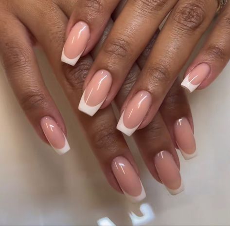 Almond Biab Nails French, Short Acrylic Nails For Graduation, Pink Gel Nails Oval, Square Round French Tip, Round Square French Tip Nails, Square With Round Edge Nails, American Nails French, Rounded Square French Tip Nails, Square Round French Tip Nails