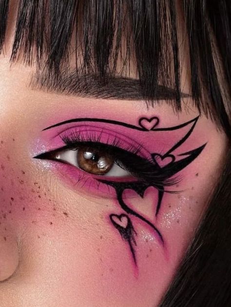 Red Black Makeup Goth, Pink Black And White Makeup, Yungblud Makeup Inspired, Graphic Eyeliner Ideas Goth, Hot Pink Goth Makeup, Halloween Liner Ideas, Valentine Goth Outfit, Valentines Graphic Eyeliner, Dark Valentine Makeup