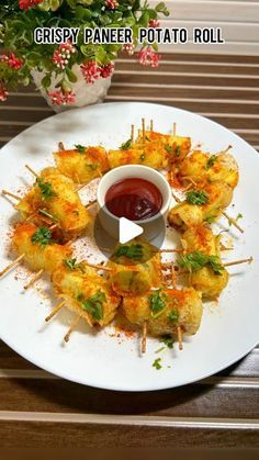 Indian Veg Staters, Veg Roll Recipe Video, Potato Starter Recipes, Starters Recipes Vegetarian, Vegetarian Starter Recipes, Indian Starter Recipes, Crispy Paneer, Veg Starter Recipes, Veg Starters