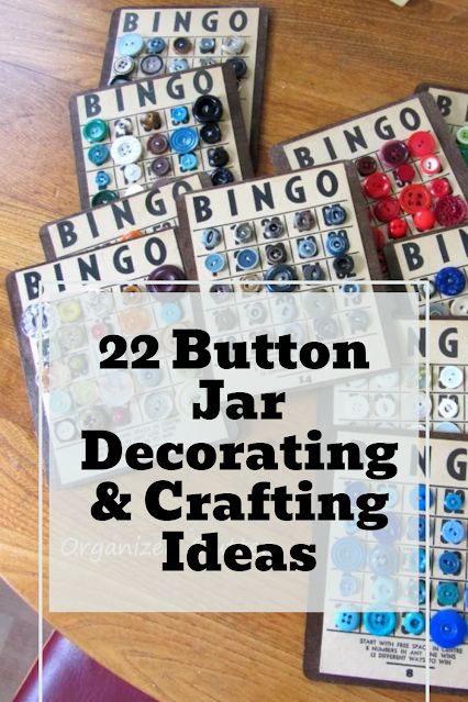 Photo of bingo cards with buttons. Jars Of Buttons, Bingo Crafts Diy, What To Do With Buttons, Button Upcycle, Button Organization, Cards With Buttons, Button Snowman, Trash To Treasure Ideas, Vintage Buttons Crafts