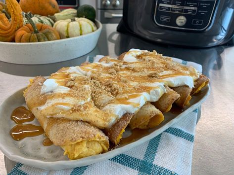 Pumpkin cheesecake meets pleasantly crispy churro! A creamy, sweet, lightly-spiced filling pairs well with a crispy tortilla in this simple, fall-ready dessert enchilada. Cheesecake Enchiladas, Pumpkin Spice Treats, New Air Fryer Recipes, Pumpkin Pie Cheesecake, Pie Cheesecake, Food Wishes, Cream Cheese Recipes, Favorite Comfort Food, Pumpkin Dessert