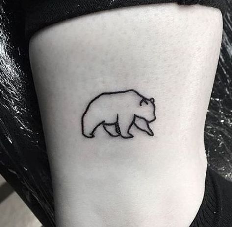 Simbolos Tattoo, Bear Tattoo Designs, Tattoo Schrift, Bear Tattoos, Small Meaningful Tattoos, Harry Potter Tattoos, Bear Tattoo, Cute Small Tattoos, Diy Tattoo