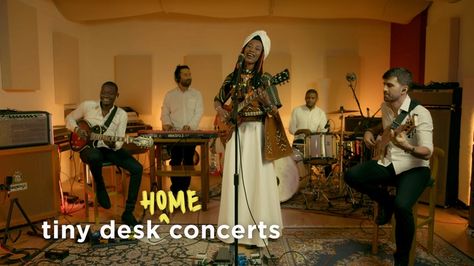 El DeBarge: Tiny Desk (Home) Concert : NPR Tiny Desk Concert Aesthetic, Tiny Desk, Tiny Desks, Fat Joe, Old Time Radio, Concert Aesthetic, Black Music, The Rev, Martin Luther King Jr