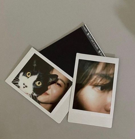 Kim Taeri, You Are My Moon, Polaroid Photography, Connie Springer, Photo Polaroid, 사진 촬영 포즈, Polaroid Pictures, Polaroid Photos, Foto Poses