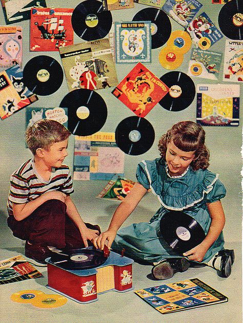 - Record Party - #music #kitsch #records #vinyl http://www.pinterest.com/TheHitman14/musical-kitsch-%2B/ Record Players, Vintage Birthday, Vintage Records, It's Your Birthday, Vintage Cards, Vintage Ads, Kitsch, Birthday Wishes, Decorative Signs