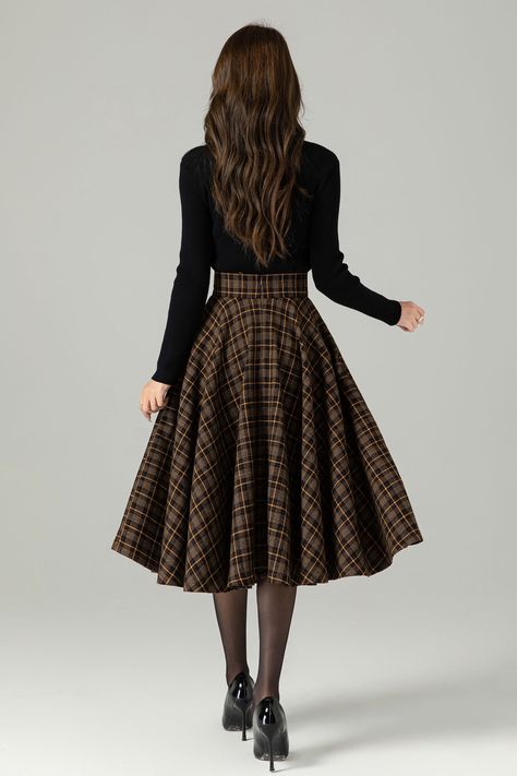 Circle skirt outfits