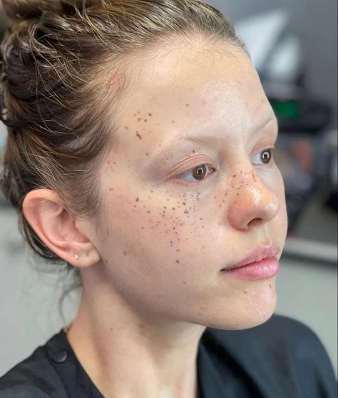 Maxine Minx, Freckles Makeup, Halloween Costumes 2022, Mia Goth, Hallowen Ideas, Leading Women, Fairy Forest, Homemade Costumes, Halloween Costume Outfits