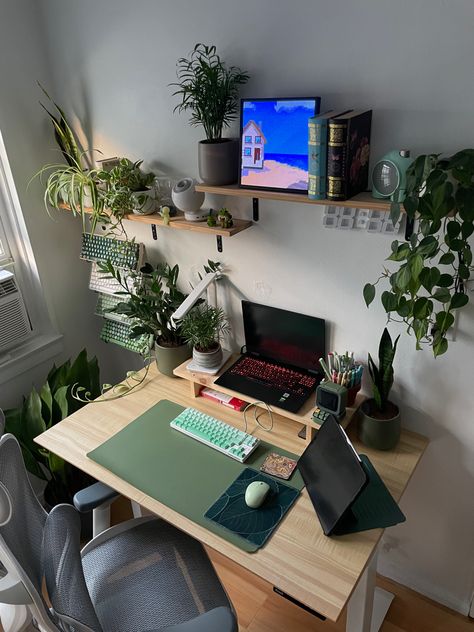 Green Desk Aesthetic Office, Green Office Desk Decor, Sage Desk Setup, Dark Green Desk Setup, Cute Desk Setup Bedrooms, Office Aesthetic Green, Plants On Desk Ideas, Dark Green Desk Aesthetic, Study Room Decor Green