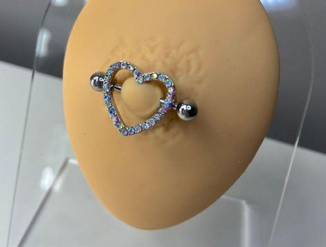 Ss23 Aesthetic, Breast Piercing Ring, Piercing Nibbles, Chest Piercings For Women, Chest Piercing, Heart Piercing, Pretty Ear Piercings, Cute Piercings, Body Jewelry Piercing