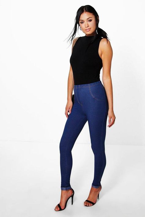 https://goo.gl/NUoggB #ootd #blogger #jeggings #ootn boohoo Amelle Turn Up Pocket Back Jeggings White Jeggings, Jean Jeggings, Blue Leggings, Print Leggings, Denim Leggings, Turn Up, Jean Leggings, Printed Leggings, Clothing For Women