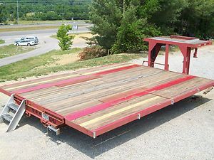 Trailer Stage, Stage Platform, Music Storage, Stage Ideas, Outdoor Stage, Gooseneck Trailer, Small Barn, Truck Ideas, Food Truck