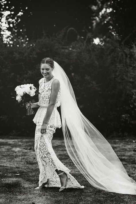 CHLOE SIPPE | A beautiful relaxed English wedding Wedding Photography Gallery, English Wedding, Bohemian Bride, A Wedding Dress, Bridal Inspiration, Wedding Dress Inspiration, Modern Bride, Gown Wedding Dress, Bridal Looks