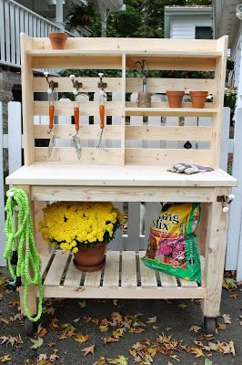 Potting Bench / Outdoor Bar : Buy or Build? | Brooklyn Limestone Potting Bench Ideas, Pallet Garden Benches, Diy Potting Bench, Potting Bench Plans, Potting Station, Potting Tables, Potting Table, Deck Stairs, Potting Bench