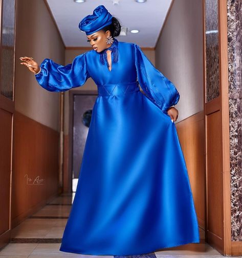 Duchess Styles, Chiffon Dress Long Casual, Materials Gown Style, Bubu Gown, African Hair Wrap, Boubou Styles For Women, Kaftan Styles, Bubu Gown Styles, Party Dress Classy