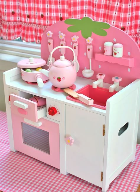 Strawberry play kitchen!! Mother Garden, Strawberry Kitchen, Wooden Play Kitchen, Play Kitchens, Kawaii Toys, Mini Things, Toy Kitchen, Wooden Kitchen, Play Kitchen