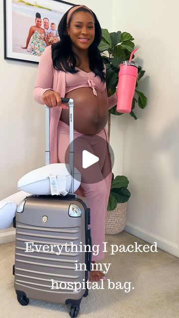 Pregnant Hospital Bag, Newborn Swaddle Pictures Hospital, Husband Hospital Bag, Mom Bag For Hospital Labor, Packing Hospital Bag For Delivery, Mom Going Home Outfit After Birth, Coming Home Outfit For Mom After Birth, What To Pack In Hospital Bag, Hospital Outfit For Mom