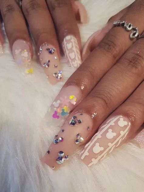 Disney World Nails, Disney Themed Nails, Disney Nail Art, Disneyland Nails, Disney Inspired Nails, Disney Acrylic Nails, Minnie Mouse Nails, Mickey Nails, Disney Nail