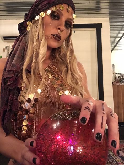 Vintage Fortune Teller Costume, Fortune Teller Head Wrap, Fortune Teller Costume Aesthetic, Diy Psychic Costume, Fortuneteller Costumes Halloween, Spooky Fortune Teller Costume, Evil Fortune Teller Costume, Fortune Teller Outfit Diy, Medium Costume Psychic