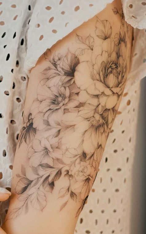 Shaded Floral Tattoo, Delicate Arm Tattoos For Women, Meaningful Sleeve Tattoos For Women, Peony Floral Tattoo, Peony Shoulder Tattoo, Tattoos Back Of Arm, Floral Fine Line Tattoo, Tattoo Wreath, Fine Line Floral Tattoo Sleeve