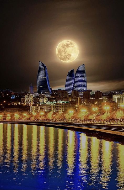 Azerbaijan Wallpaper, Azerbaijan Aesthetic, Baku Aesthetic, Baku City, Disney Frozen Elsa Art, Foreign Travel, Apple Air, Baku Azerbaijan, Grand Tour