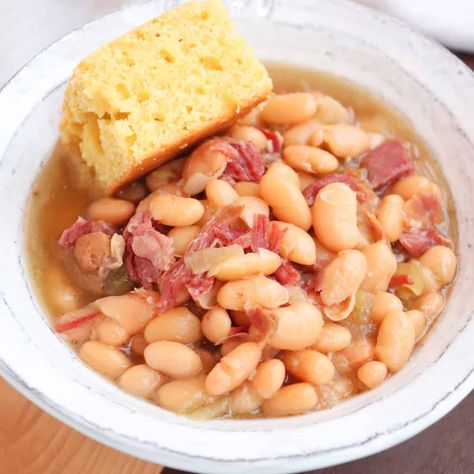 White Beans And Ham Instant Pot, Pressure Cooker Ham And Beans, Instant Pot Beans And Ham, Ham And Beans Instant Pot, Instapot Ham And Beans No Soak, Ham And Navy Beans Instant Pot, Instant Pot Great Northern Beans And Ham, Instant Pot Ham And Beans With Ham Bone, Ham And Bean Soup Recipes Instant Pot