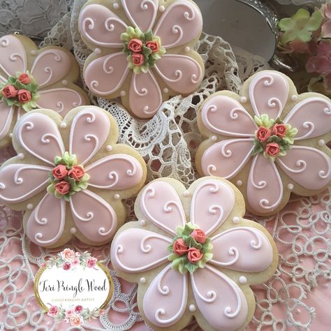 Flower cookies, decorated cookies, mothers day cookies, birthday cookies, cookie gift Cookie Decorating Ideas, Flower Sugar Cookies, Sugar Cookie Royal Icing, Spring Cookies, Sugar Cookie Designs, Summer Cookies, Pretty Cookies, Fancy Cookies, Creative Cookies