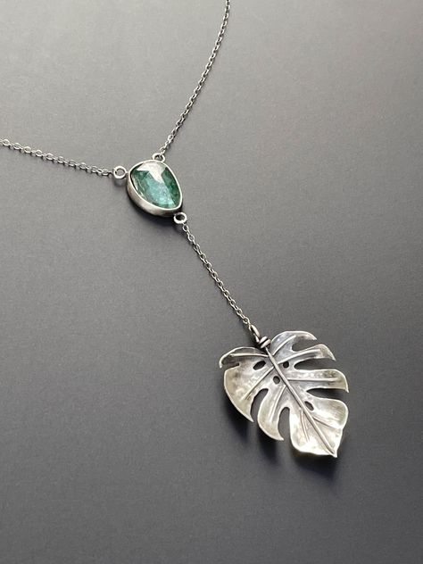 Silver Smithing, Green Kyanite, Jewellery Inspiration, Neck Piece, Monstera Leaf, Hand Forged, Pendant Necklaces, Jewelry Inspiration, Beautiful Jewelry