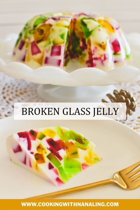 A jelly dessert that makes any festive occasion happier. Easy to make. Christmas Cooking Gifts, Christmas Biscuits Recipe, Retro Desserts, Jelly Desserts, Easy Christmas Treats, Best Christmas Recipes, Eggless Recipes, Trifle Recipe, Jelly Cake