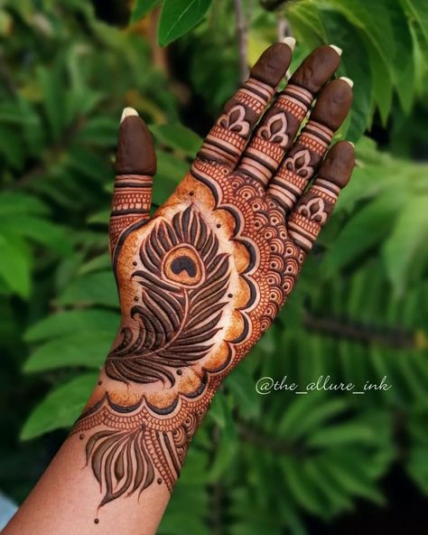 Arabic Mehndi Design Easy, Easy Henna Designs For Beginners Simple Mehndi Patterns, Mehndi Designs Arabic Latest, Mehndi Designs Pattern, Arabic Mehndi Designs Modern, Easy Palm Mehndi Design, Arabic Designs Mehndi, Simple Design Mehndi, Mehndi Arabic Design