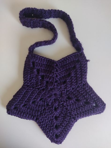 cute idea crochet inspiration begginer friendly proyect Crochet Projects Purple, Cute Purple Crochet Ideas, Crochet Ideas Purple, Purple Things To Crochet, Purple Yarn Crochet Projects, Begginer Crochet Ideas, Purple Crochet Ideas, Purple Crochet Projects, Purple Crochet Bag