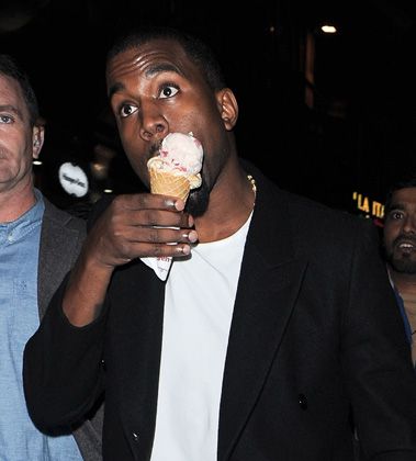 Funny Kanye, Get Out, Kanye West Wallpaper, Ropa Hip Hop, Estilo Taylor Swift, Eating Ice Cream, Chainsmokers, Kandy, Manado