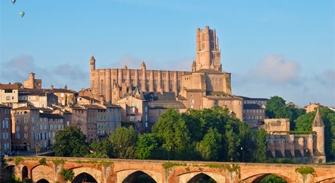 Top things to do in Albi, Capital of Tarn, Occitainie - The Good Life France Riverside Garden, Bone Diseases, Green Hills, The Good Life, Chiaroscuro, Good Life, Unesco World Heritage Site, Unesco World Heritage, Heritage Site