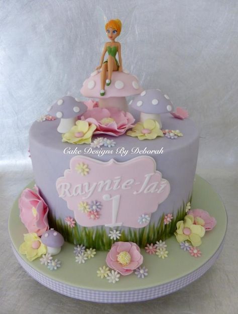 Tinkerbell Cake Pirate Fairy Cake, Tinkerbell Pirate Fairy, Torturi Baby Shower, Tinkerbell Birthday Cakes, Fairy Garden Cake, Fairy Birthday Cake, Tinkerbell Birthday, Tinkerbell Cake, Fairy Theme