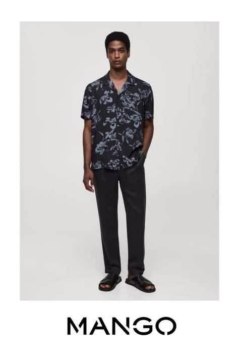 Take advantage of the best discount of the year with Black Friday, Flowy fabric, Hawaiian print, Bowling collar, Button fastening on the front section, Short sleeve, Straight hem, The model is 185 cm tall and is wearing a size M Hawaiian Print Shirts, Printed Shirts Men, Mango Man, Hawaiian Print, Mens Hawaiian Shirts, Hawaiian Shirts, Bowling, Hawaiian Shirt, Printed Shirts