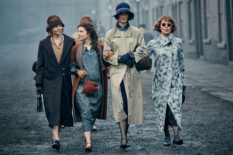 Peaky Blinders Pesky Blinders Women Style, Pesky Blinders Costume Woman, Aunt Polly Peaky Blinders, Peaky Blinders Fashion, Costume Peaky Blinders, Natasha O'keeffe, Aunt Polly, Peaky Blinders Costume, Peaky Blinders Season