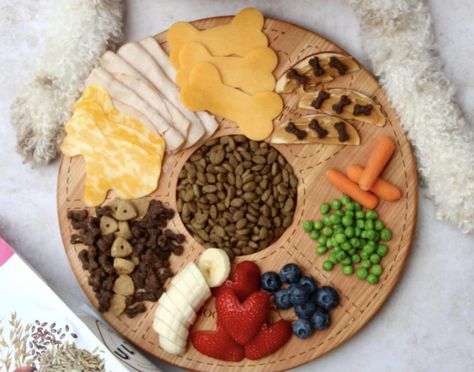 Charcuterie Board For Dogs, Barkuterie Board, Birthday Platter, Dog Themed Birthday Party, Dogs Birthday, Dog Business, Game Day Food, Dog Boarding, Dog Themed