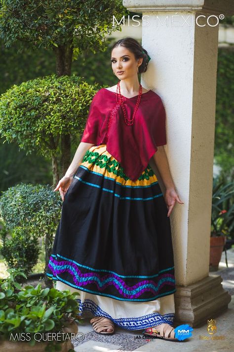 Miss Mexico, Mexico Dress, Daniela Ramirez, Mexican Fashion, Mexican Outfit, Traditional Clothes, Vintage Portraits, Wide Brimmed Hats, Costume Dress