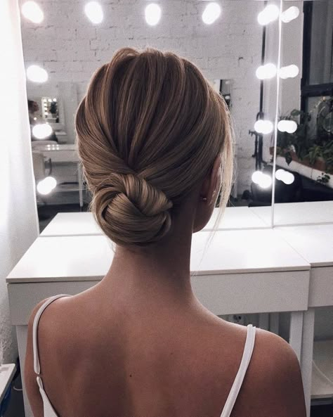 American Salon on Instagram: “knot your average bun ✖️ @oksana_sergeeva_stilist • • • #hairgoals #hairdressermagic #salonlife #hairtrends #hairdresser #haireducation…” Summer Wedding Hairstyles, Bridal Hair Updo, Low Bun, Penteado Cabelo Curto, Wedding Hairstyles Updo, Trending Hairstyles, Wedding Hair And Makeup, Bride Hairstyles, Trendy Hairstyles