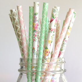 Estelle's: CREATING A GARDEN PARTY Wedding Straws, Vintage Party Decorations, Vintage Birthday Parties, English Tea Party, Garden Bridal Showers, Vintage Baby Shower, Damask Wedding, Baby Shower Vintage, Vintage Bridal Shower