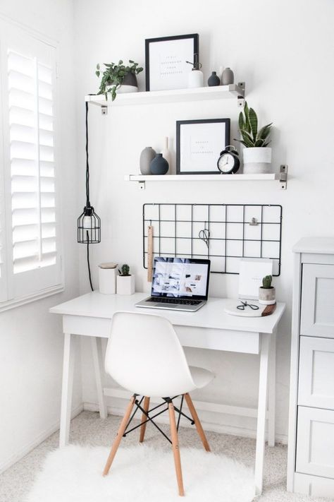 Bilik Tidur Minimalis, Minimal Workspace, Cute Desk Decor, Hiasan Bilik Tidur, Bilik Idaman, Simple Bedroom Decor, Small Space Bedroom, White Desk, Hiasan Bilik