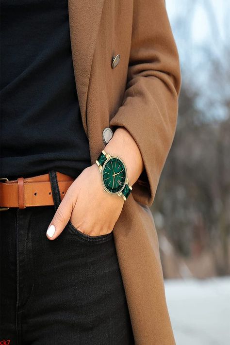 Strap Outfit, Watch Green, Anne Klein Watch, Green Watch, Best Watches, Bracelet Watches Women, Resin Bracelet, Watch Trends, Watches For Women