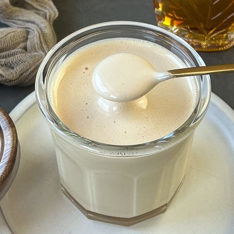 Whipped Maple Cream (1 Ingredient) Maple Creamer Recipe, Maple Syrup Whipped Cream, Homemade Maple Syrup Easy, Maple Cream Recipe, Homemade Maple Syrup Recipe, Whipped Maple Syrup, Maple Coffee Creamer, Maple Ice Cream Recipe, Maple Cream Sauce