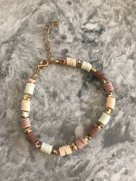 Use inspo if you would like! Coffee Clay Bead Bracelet, Neutral Color Bracelets, Brown Clay Bead Bracelet Ideas, Clay Bead Bracelet Ideas Neutral Colors, Brown Bracelet Ideas, Brown Clay Bead Bracelet, Neutral Clay Bead Bracelets, Clay Bracelets Ideas Aesthetic, Clay Bead Patterns